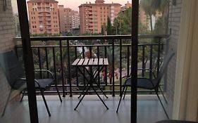 Apartamento con balcón cerca del centro